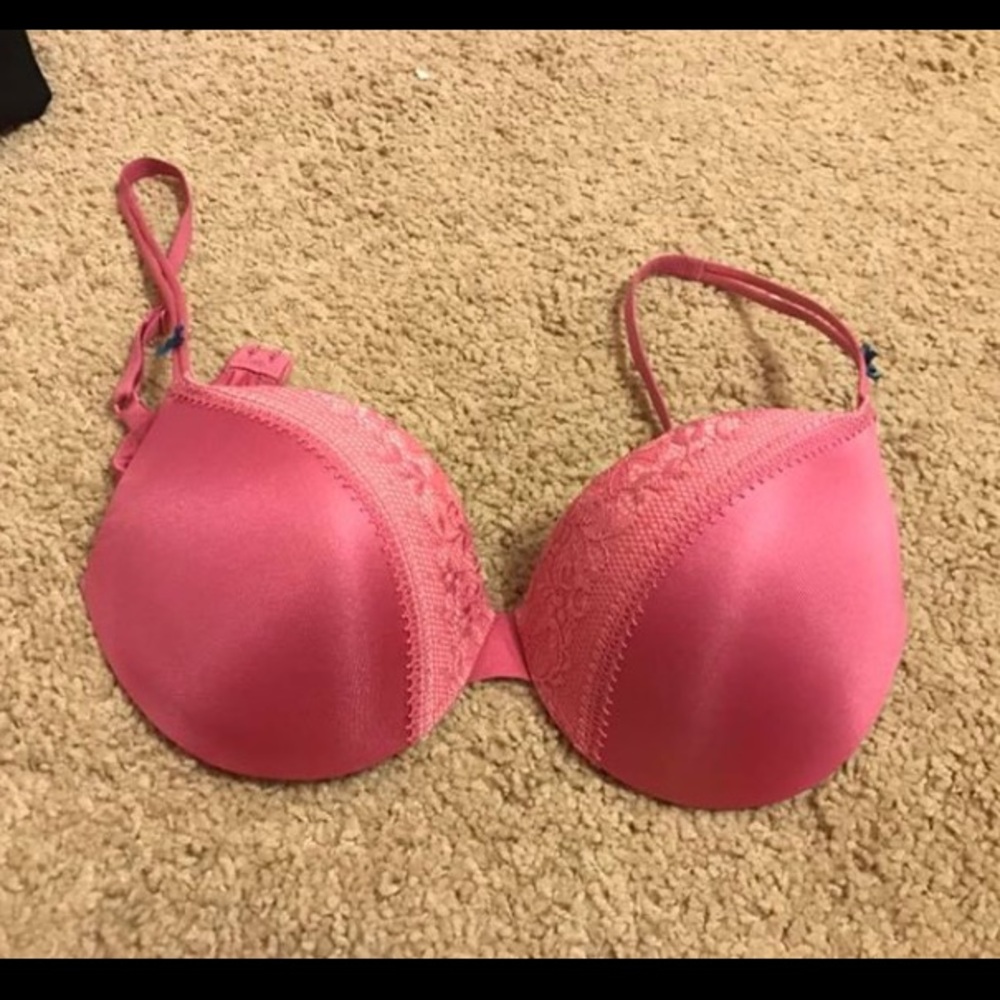 Pink bra with bows 🎀